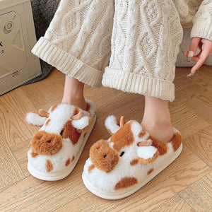 Cute Cartoon Cow Plush Slippers ™ | Warm & Fuzzy Winter Comfort for Couples